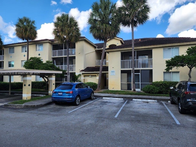 460 S Park Rd Unit 6-209, Hollywood, FL 33021 - view of property with uncovered parking