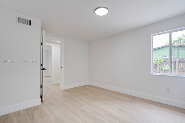 6044 SW 37th St, Miramar, FL 33023 - unfurnished room featuring baseboards and light wood-type flooring
