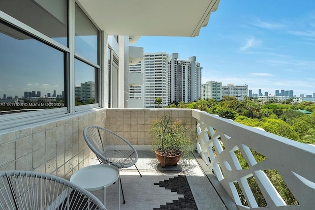 20 Island Ave Unit 605, Miami Beach, FL 33139 - balcony with a skyline view