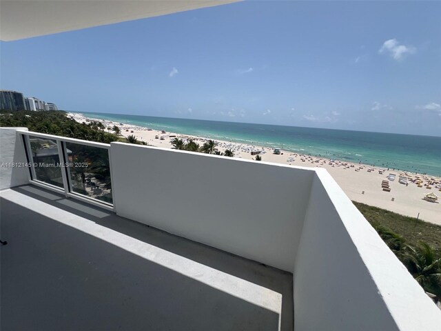 100 Lincoln Rd Unit 848, Miami Beach, FL 33139 - balcony featuring view of water and beach