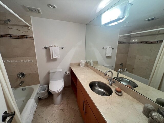 100 Lincoln Rd Unit 848, Miami Beach, FL 33139 - full bathroom featuring toilet, shower / tub combo, and vanity