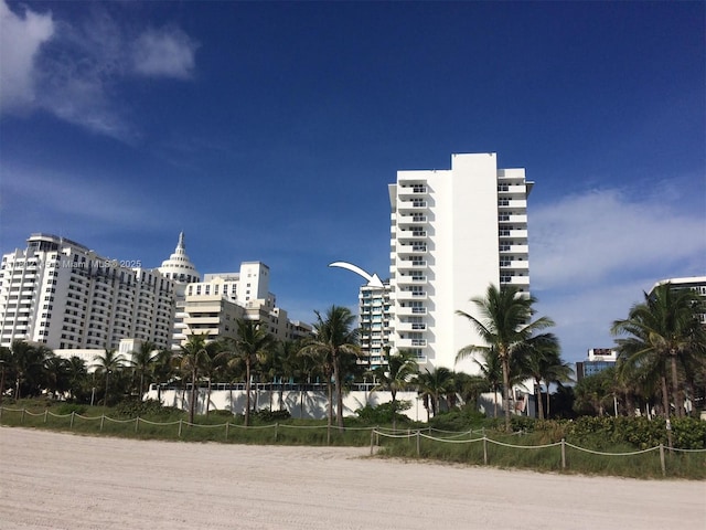 100 Lincoln Rd Unit 848, Miami Beach, FL 33139 - view of apartment building / complex