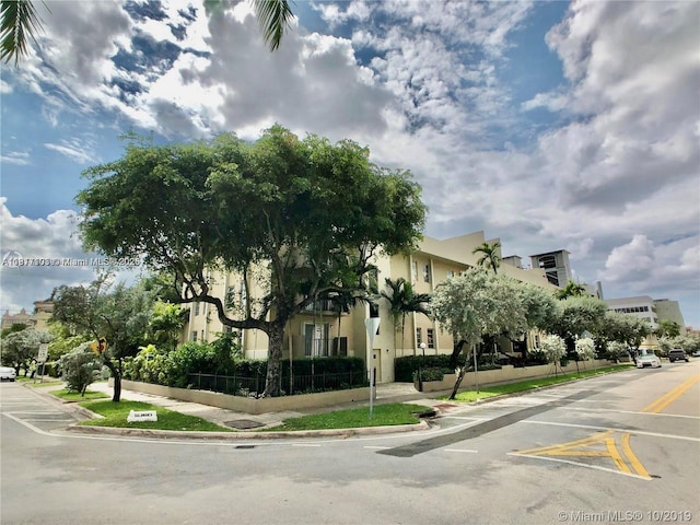 110 Salamanca Ave Unit 207, Coral Gables, FL 33134 - view of building exterior