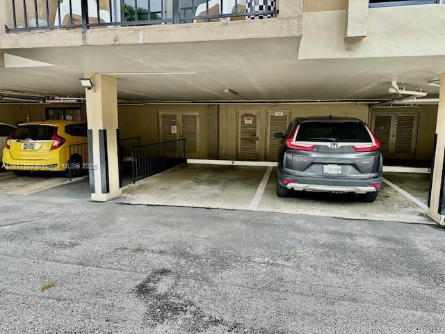 110 Salamanca Ave Unit 207, Coral Gables, FL 33134 - view of parking deck