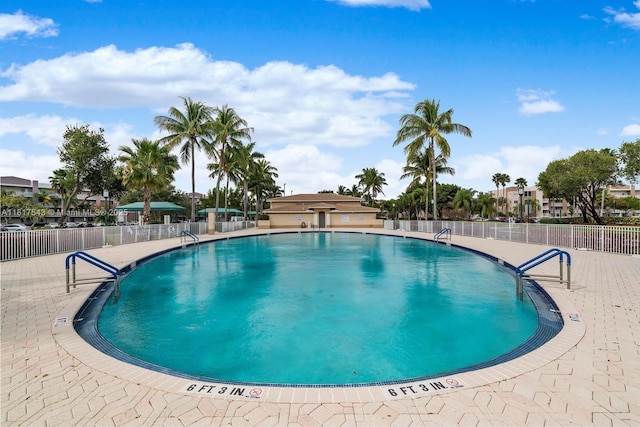 9575 Weldon Cir Unit C413, Tamarac, FL 33321 - view of community pool