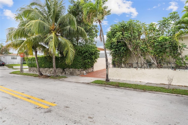 2385 SW 17th St, Miami, FL 33145 - view of asphalt street