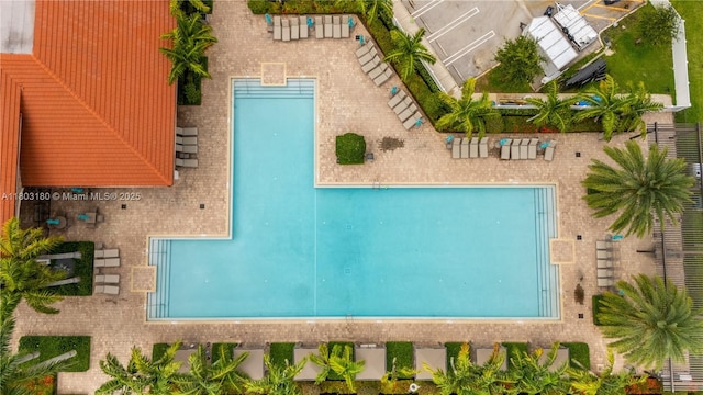 10625 W 32nd Ln, Hialeah, FL 33018 - view of subject property with a pool area