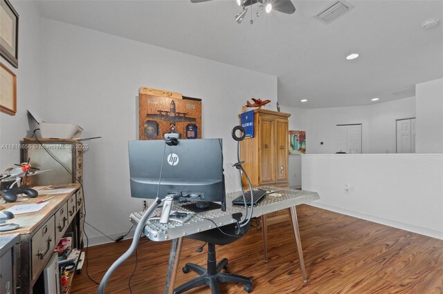 402 SE 30th Ter, Homestead, FL 33033 - office area featuring wood finished floors, ceiling fan, and recessed lighting