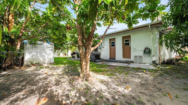3145 Hollywood Blvd, Hollywood, FL 33021 - view of yard