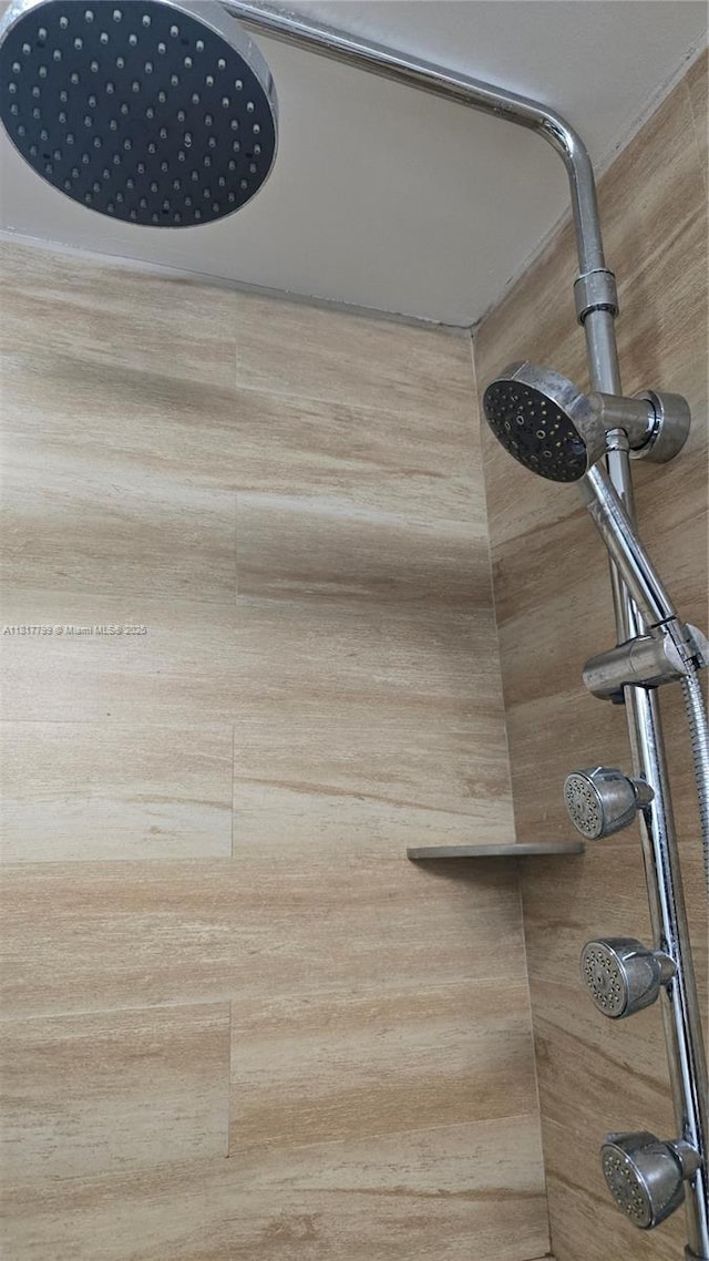 18051 Biscayne Blvd Unit 1501, Aventura, FL 33160 - bathroom view of tiled shower