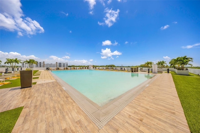 5252 NW 85th Ave Unit 1701, Doral, FL 33166 - view of outdoor pool