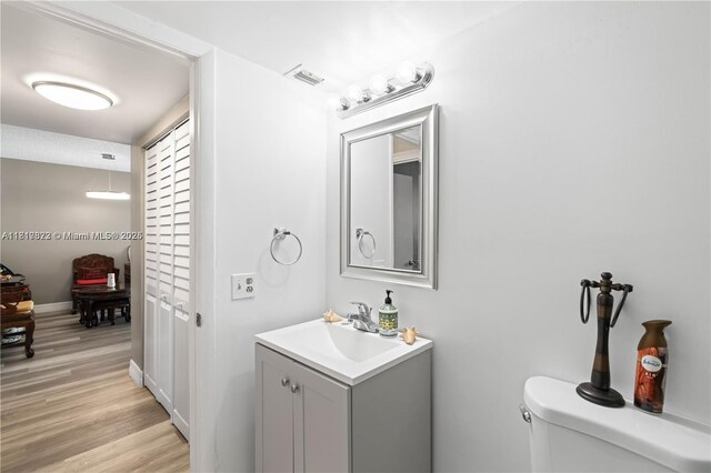 1080 Del Lago Cir Unit 103, Sunrise, FL 33313 - photo 26