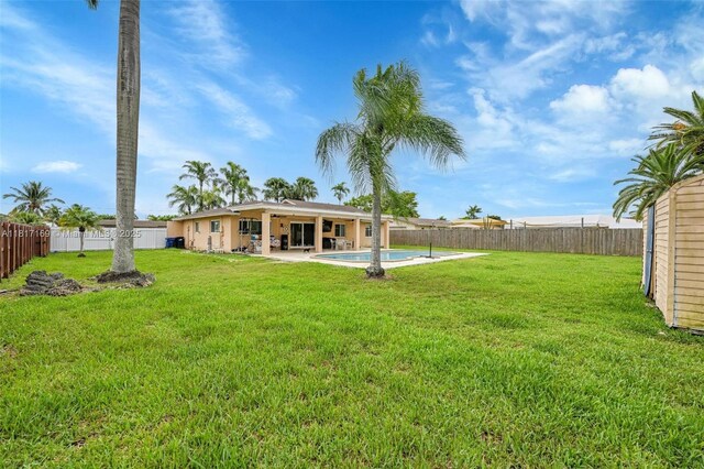 30930 SW 190th Ave, Homestead, FL 33030 - view of yard with a patio
