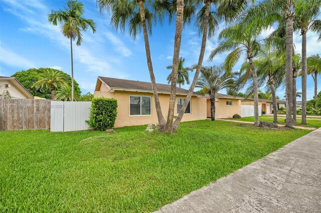 30930 SW 190th Ave, Homestead, FL 33030 - view of front of house with stucco siding