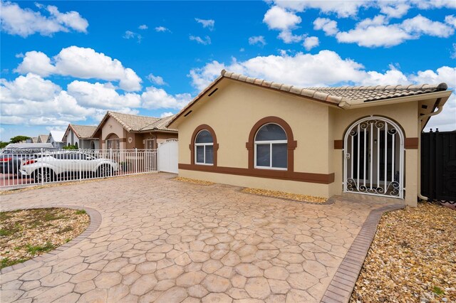 2682 W 68th Pl, Hialeah, FL 33016 - photo 4