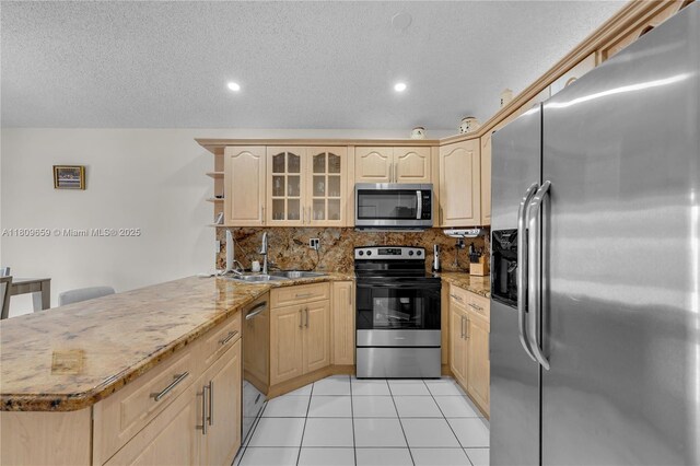 2682 W 68th Pl, Hialeah, FL 33016 - photo 13