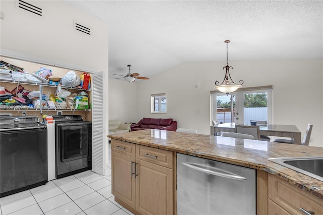 2682 W 68th Pl, Hialeah, FL 33016 - photo 14