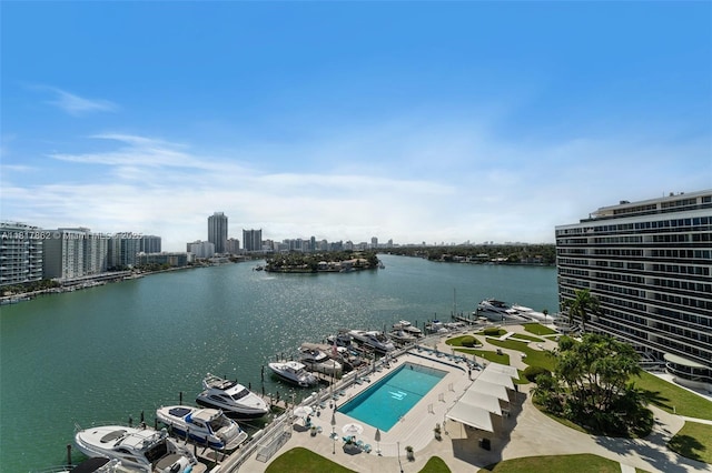 900 Bay Dr Unit 904, Miami Beach, FL 33141 - water view featuring skyline