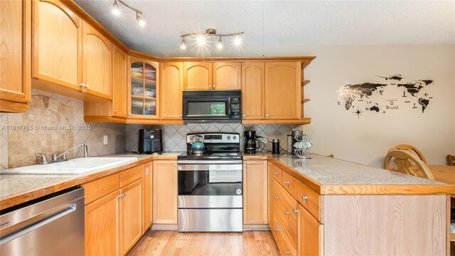 4167 Forest Hill Dr, Cooper City, FL 33026 - photo 11