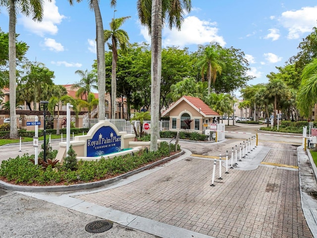 10421 SW 157th Pl Unit 301, Miami, FL 33196 - view of home's community