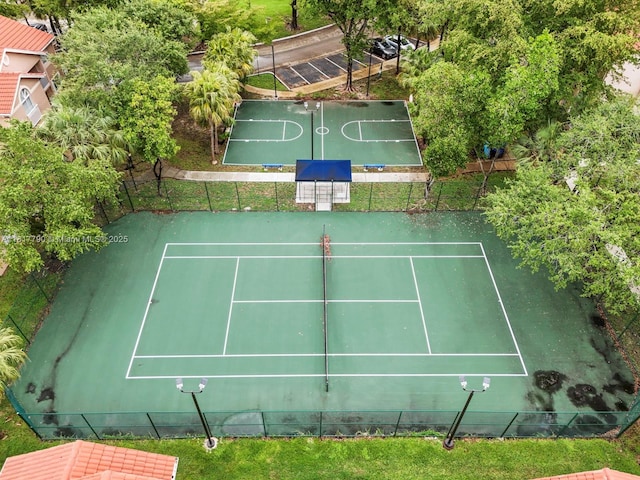 10421 SW 157th Pl Unit 301, Miami, FL 33196 - view of tennis court