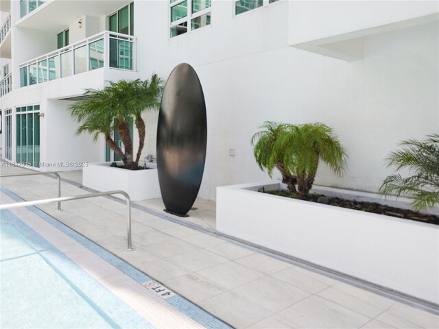 950 Brickell Bay Dr Unit 1608, Miami, FL 33131 - view of pool