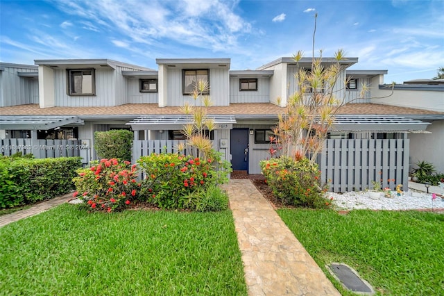 1615 N 14th Ter, Hollywood, FL 33020 - multi unit property with roof with shingles