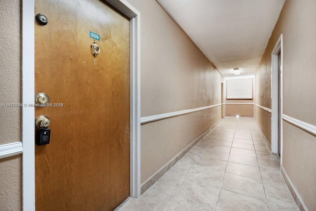 2055 SW 122nd Ave Unit 509, Miami, FL 33175 - photo 3