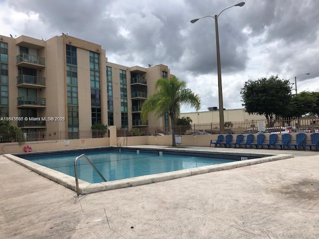 2075 SW 122nd Ave Unit 512, Miami, FL 33175 - view of community pool