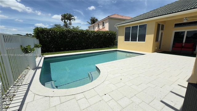 4221 Laurel Ridge Cir, Weston, FL 33331 - view of swimming pool featuring a patio area, a fenced backyard, and ceiling fan