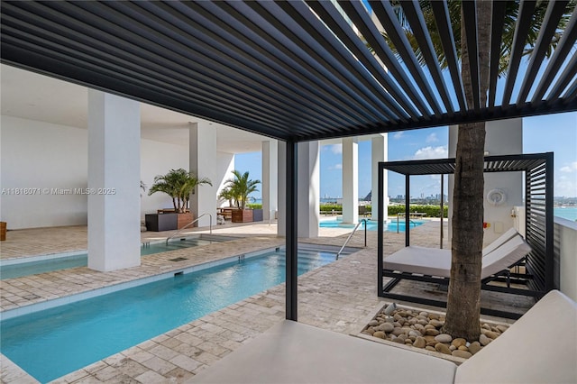 1040 Biscayne Blvd Unit 3607, Miami, FL 33132 - community pool with a patio