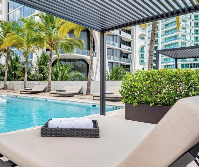 1040 Biscayne Blvd Unit 3607, Miami, FL 33132 - view of community pool