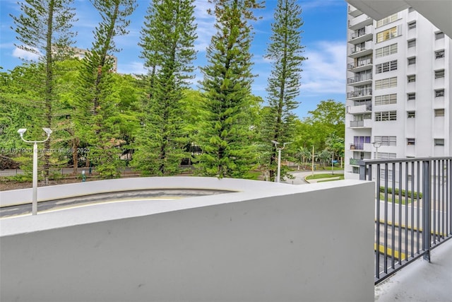 2730 NE 183rd St Unit Th03, Aventura, FL 33160 - view of balcony