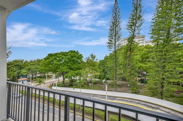 2730 NE 183rd St Unit Th03, Aventura, FL 33160 - view of balcony