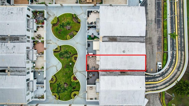 2730 NE 183rd St Unit Th03, Aventura, FL 33160 - aerial view of property and surrounding area with property parcel outlined