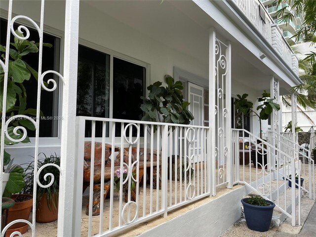 1420 16th St, Miami Beach, FL 33139 - photo 4