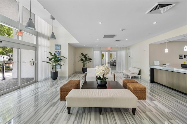 3030 NE 188th St Unit 609, Aventura, FL 33180 - lobby with recessed lighting