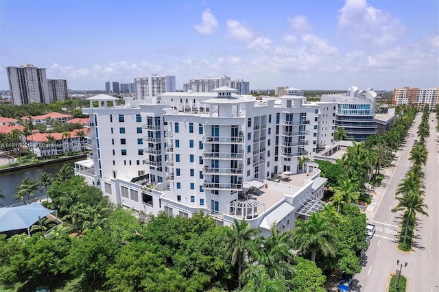 3030 NE 188th St Unit 609, Aventura, FL 33180 - view of property featuring a city view
