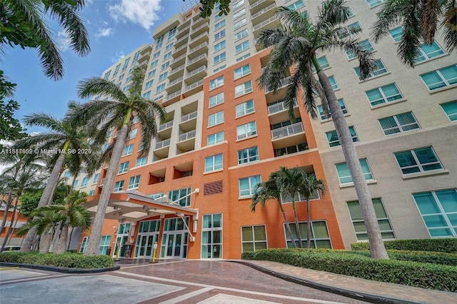 2000 N Bayshore Dr Unit 218, Miami, FL 33137 - view of apartment building / complex
