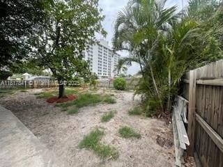 1416 N 2nd Ave N, Lake Worth, FL 33460 - view of yard
