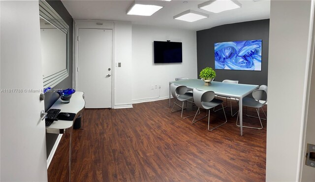 10 Aragon Ave Unit 919, Coral Gables, FL 33134 - office space featuring wood finished floors and baseboards