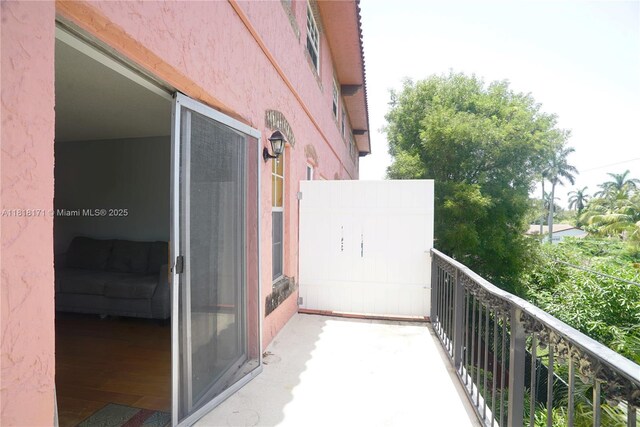 670 Tennis Club Dr Unit 307, Fort Lauderdale, FL 33311 - photo 24