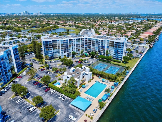 1000 Parkview Dr Unit 811, Hallandale Beach, FL 33009 - photo 1