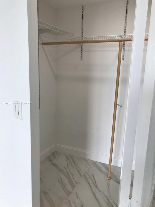 1000 Parkview Dr Unit 811, Hallandale Beach, FL 33009 - photo 8