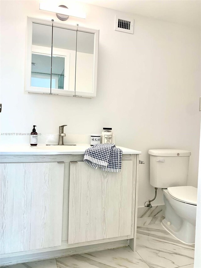 1000 Parkview Dr Unit 811, Hallandale Beach, FL 33009 - photo 10