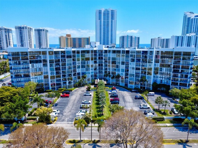 1000 Parkview Dr Unit 811, Hallandale Beach, FL 33009 - photo 22