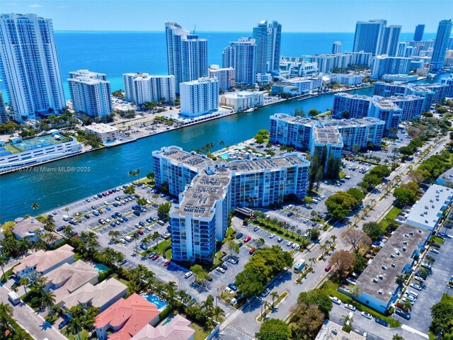 1000 Parkview Dr Unit 811, Hallandale Beach, FL 33009 - photo 23