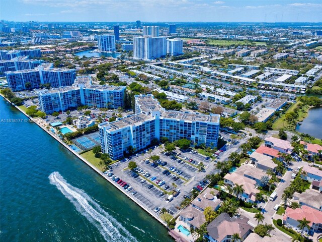 1000 Parkview Dr Unit 811, Hallandale Beach, FL 33009 - photo 24