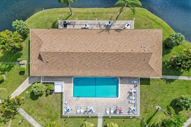 424 SE 10th St Unit 402, Dania Beach, FL 33004 - aerial view of property and surrounding area with a pool and a nearby body of water