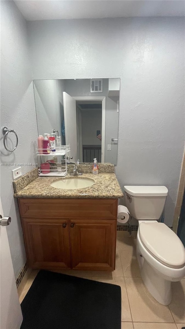 11040 S Lakeview Dr, Pembroke Pines, FL 33026 - half bath featuring tile patterned floors and vanity